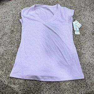 Ideology Essentials Light Purple V-Neck Short Sleeve Tee